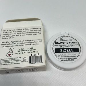 Sephora Makeup - 5/$25Kaleido’s diamond foils sizzle eyeshadow Sephora Makeup - 5/$25Kaleido’s diamond foils sizzle eyeshadow